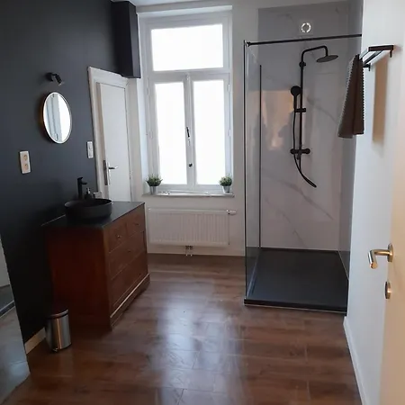 La Porte *